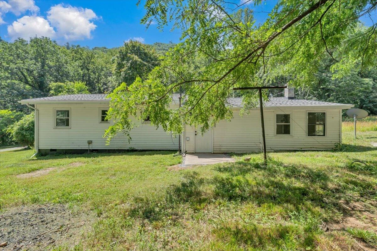 808 John Arthur RD - Photo 23