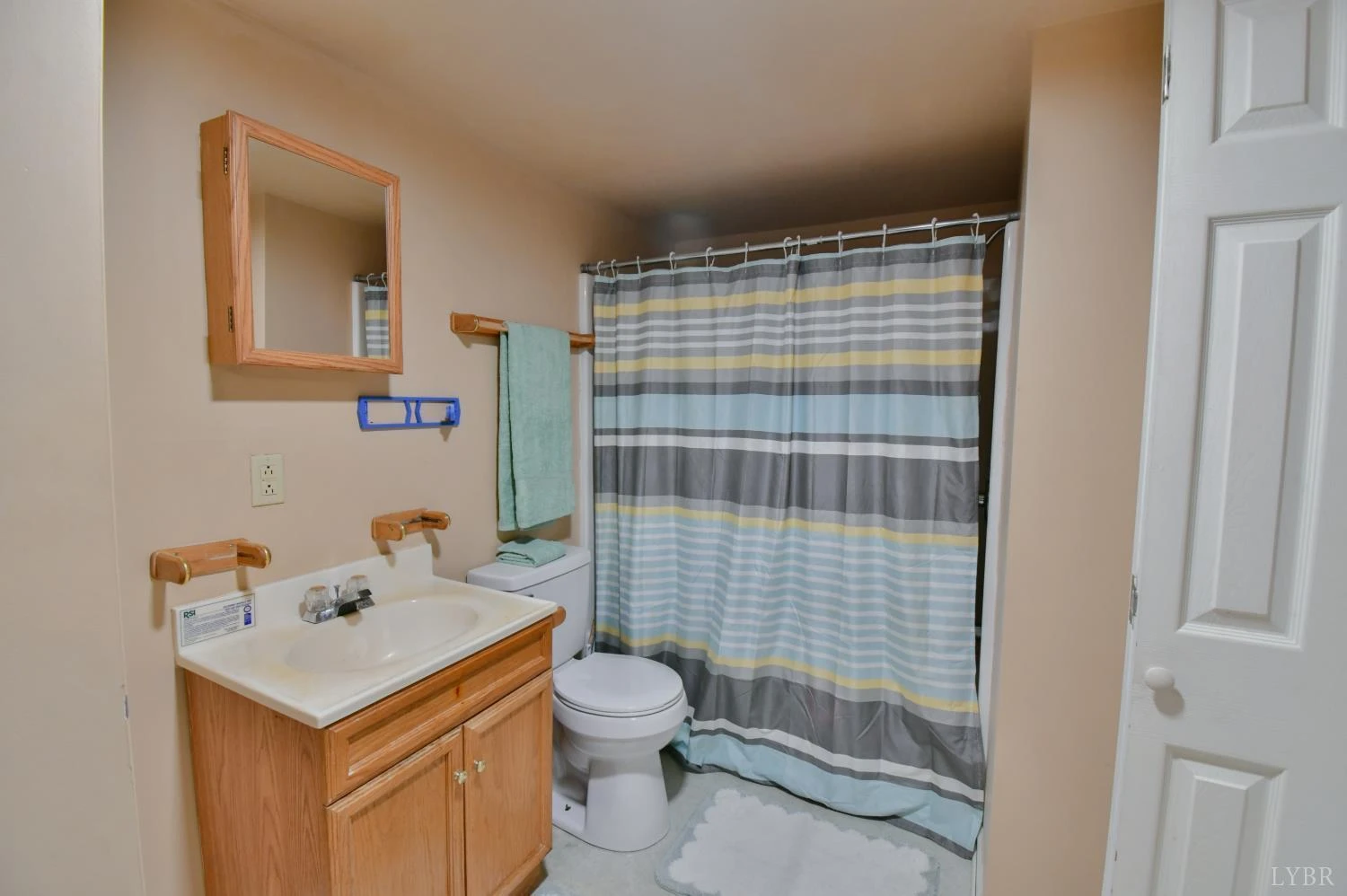 403 W King ST - Photo 16