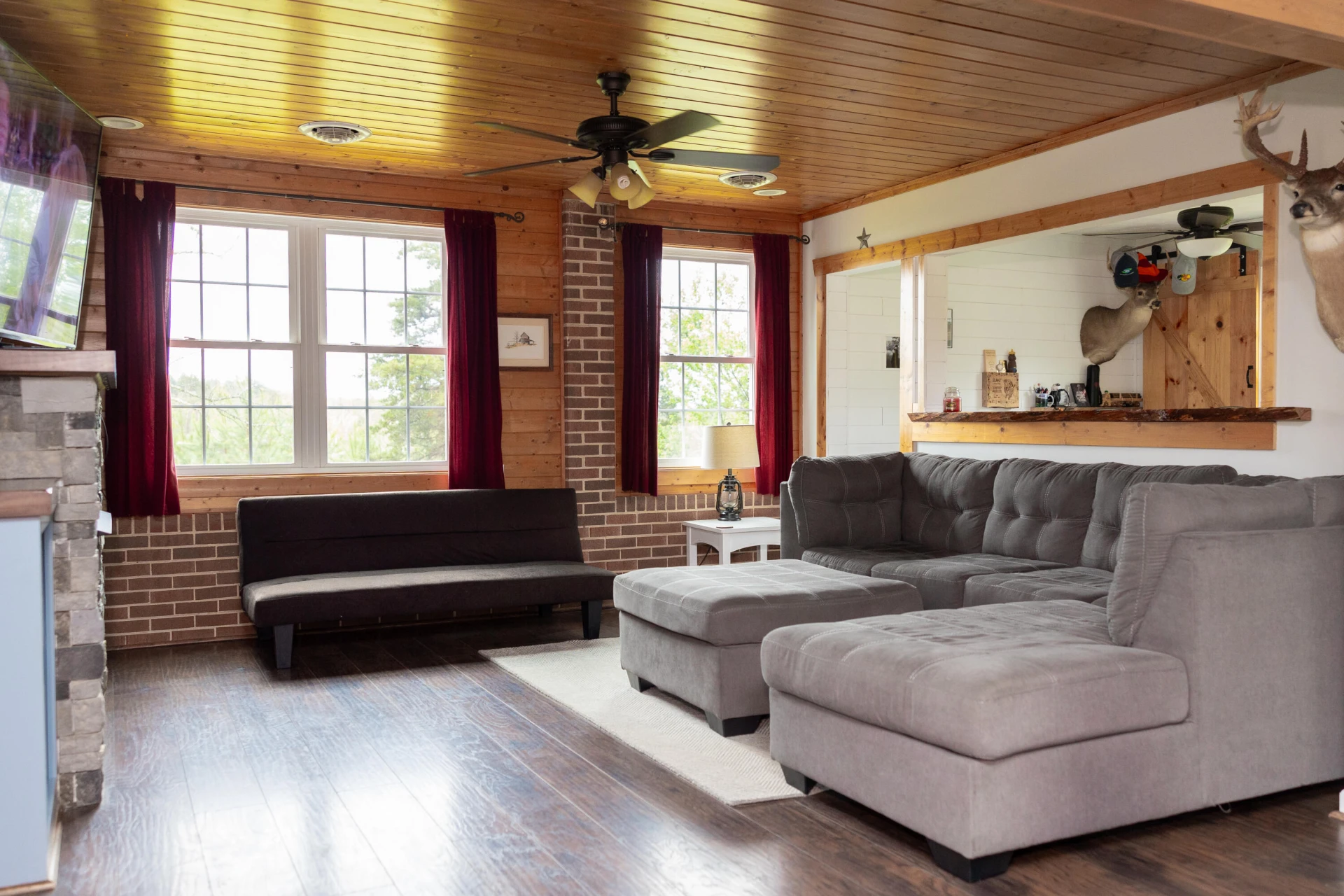 1361 Homeplace RD - Photo 3
