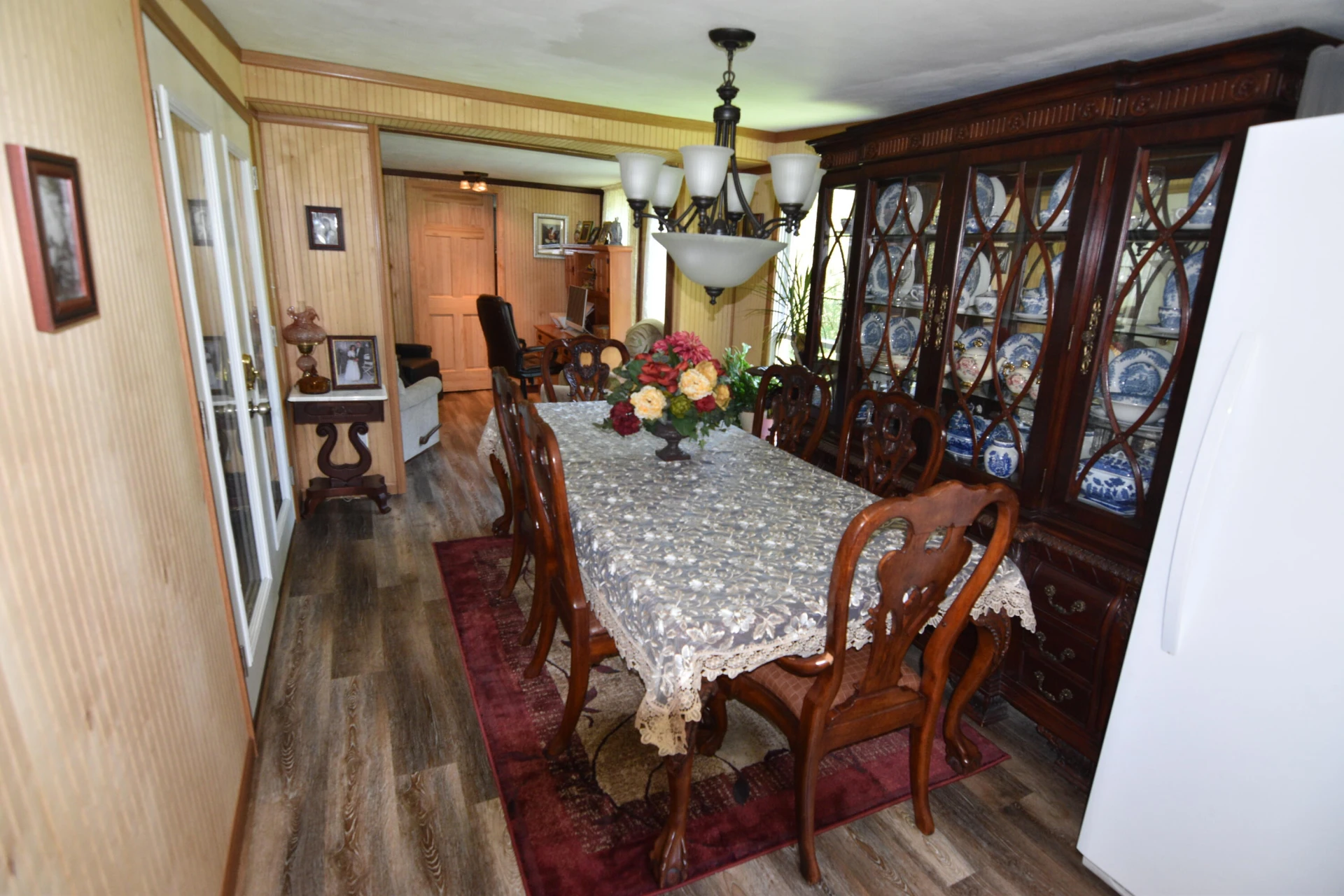 326 Rogers RD - Photo 10
