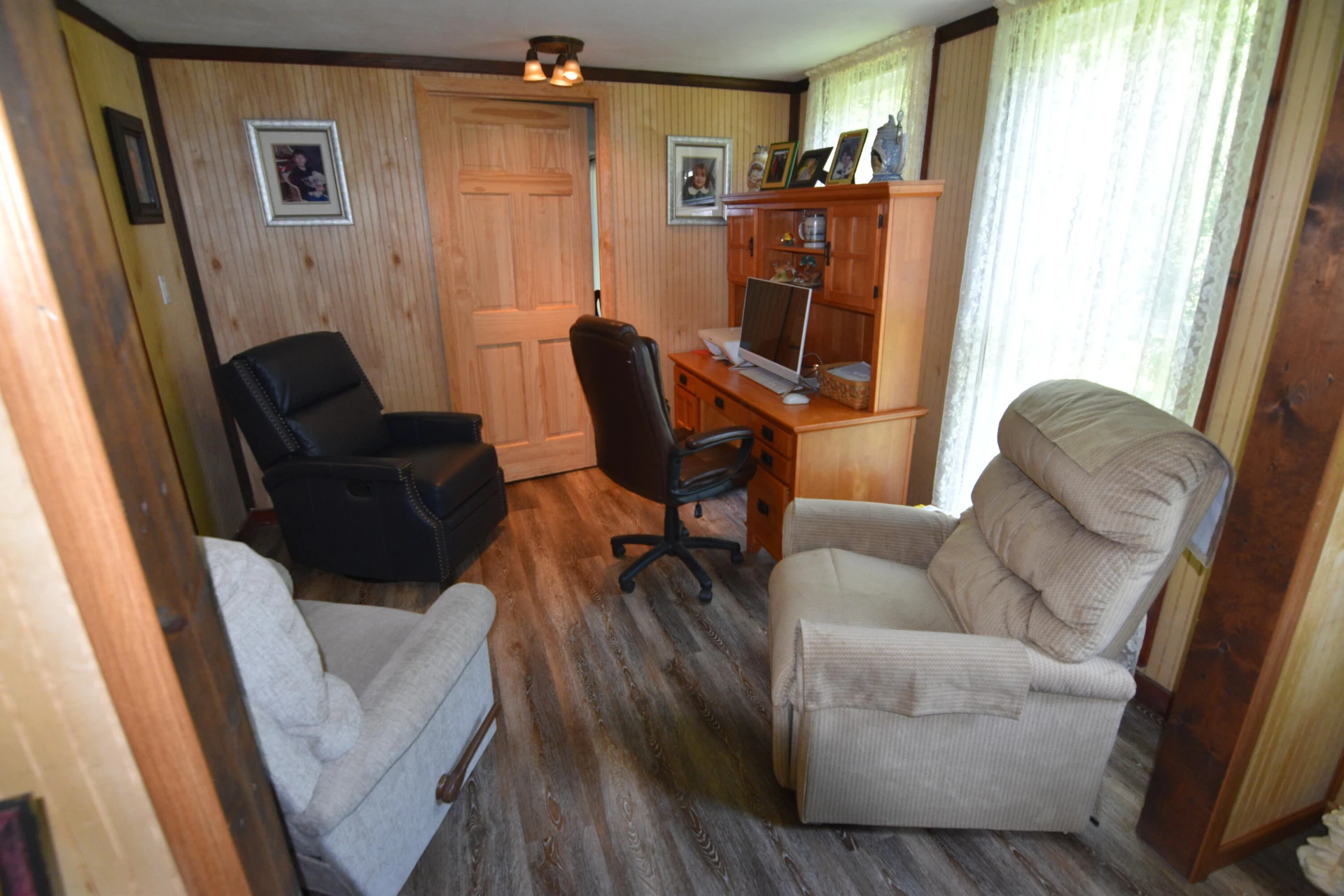 326 Rogers RD - Photo 12