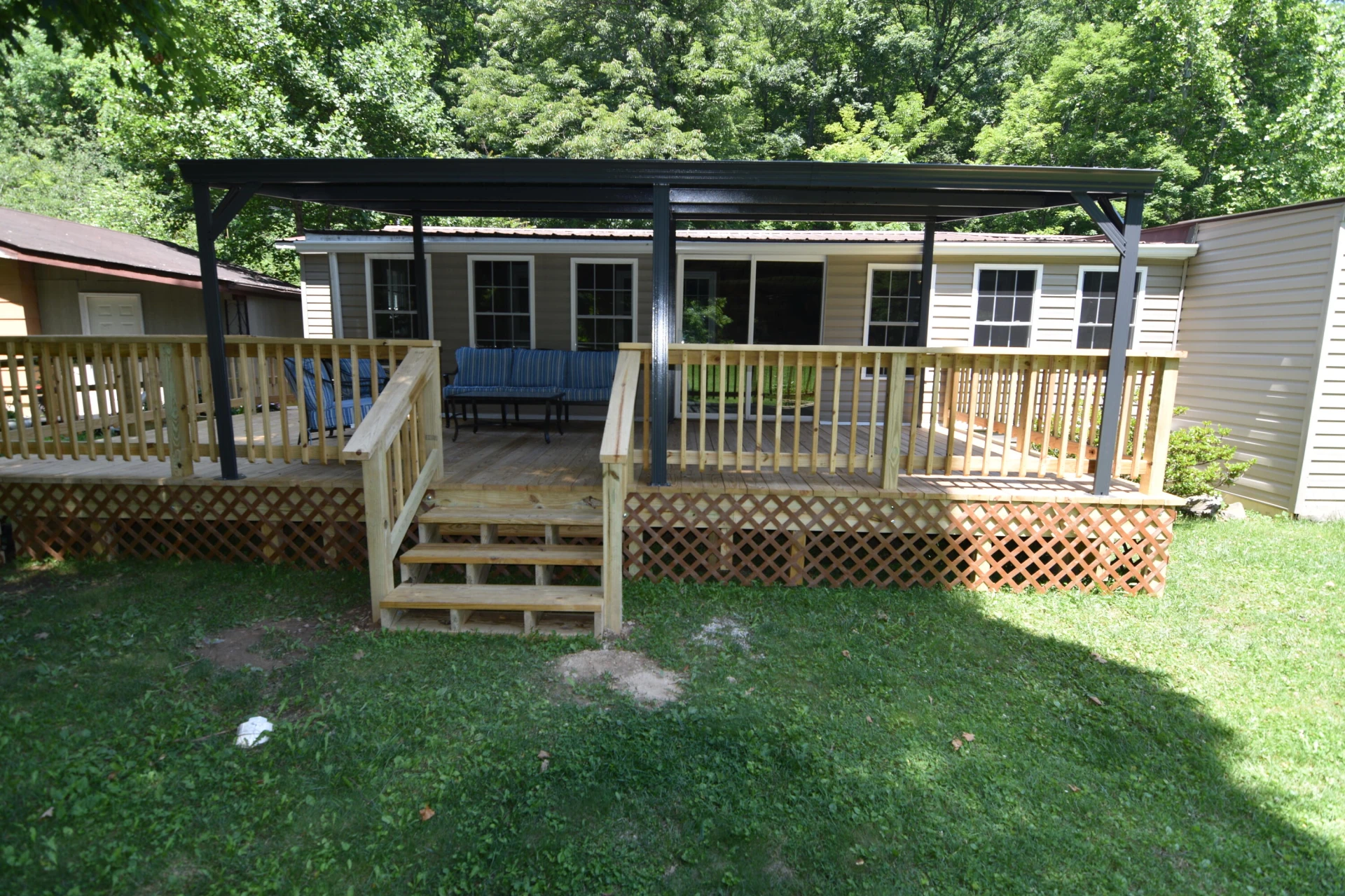 326 Rogers RD - Photo 2