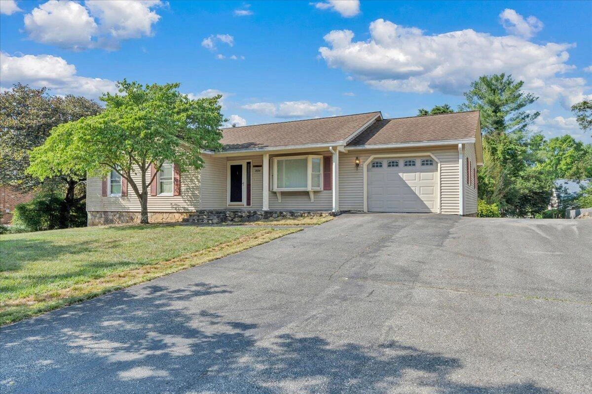 7834 Barrens RD - Photo 2
