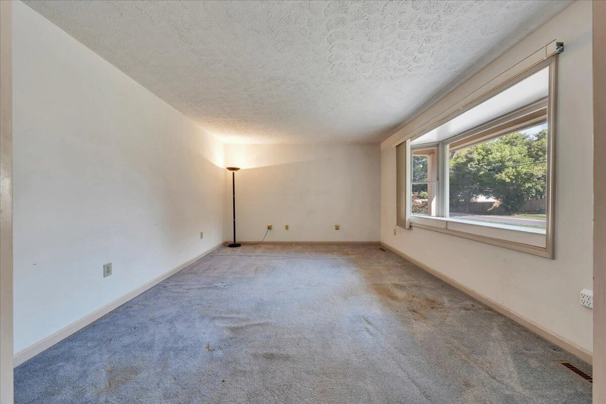 7834 Barrens RD - Photo 6