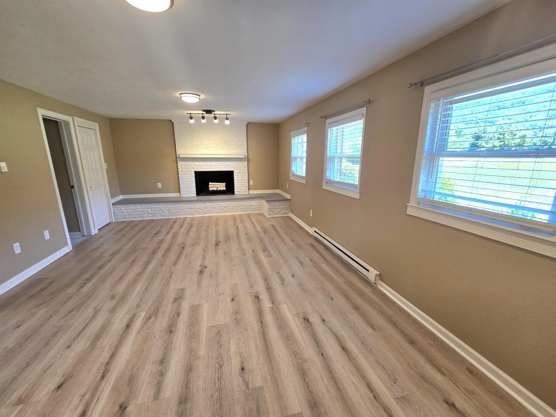 394 Craig Creek RD - Photo 16
