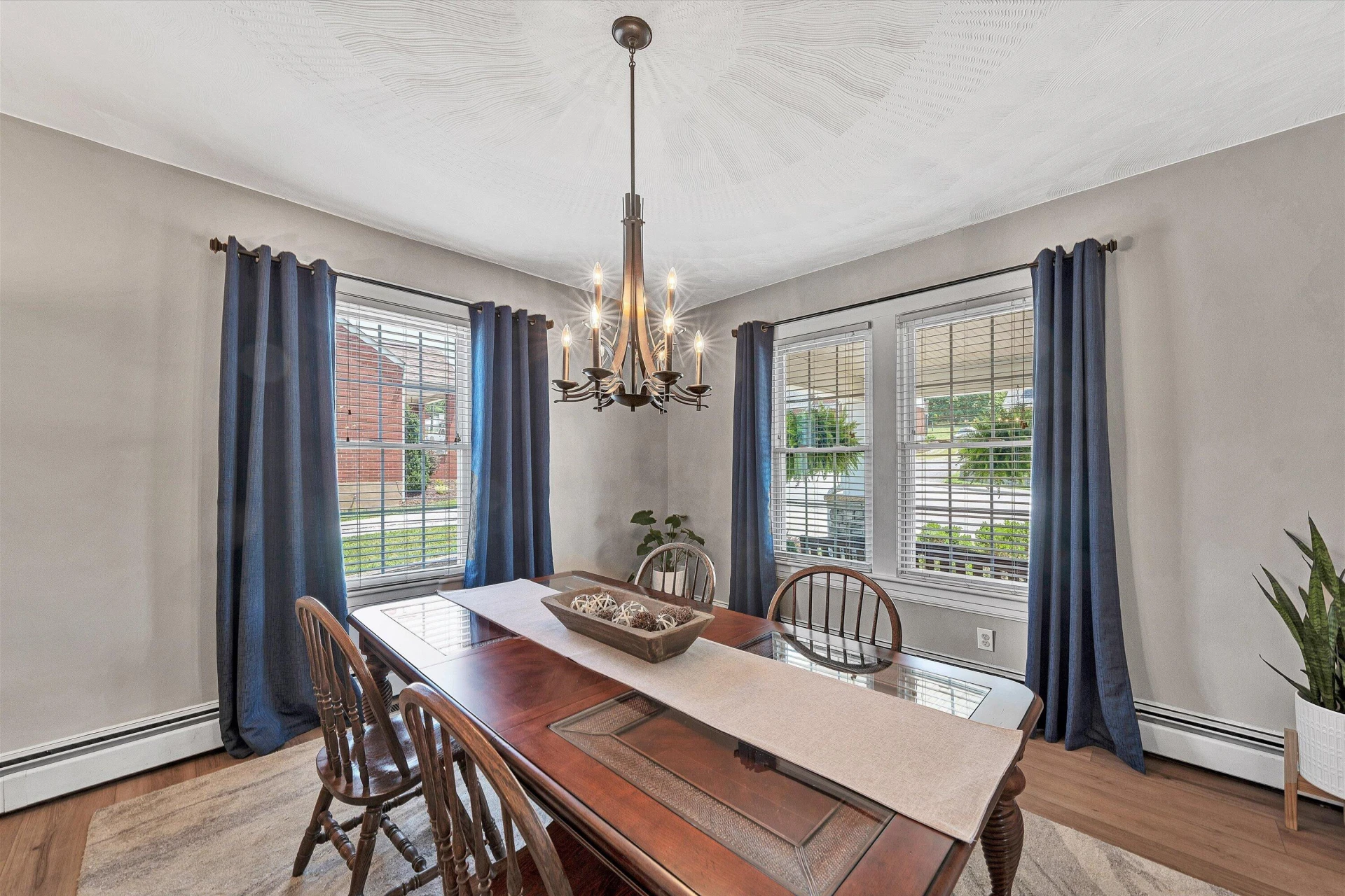 880 E Washington AVE - Photo 10