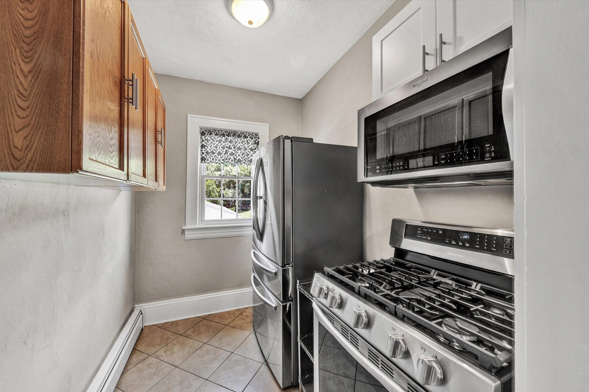 880 E Washington AVE - Photo 19