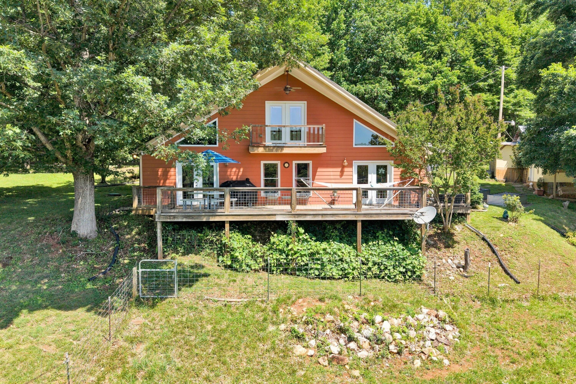 517 Elmer LN - Photo 3