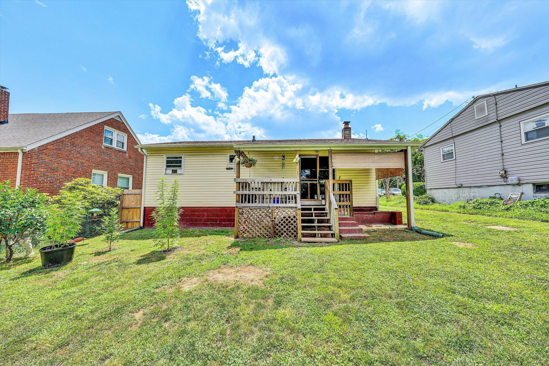2252 Kenwood BLVD SE - Photo 17