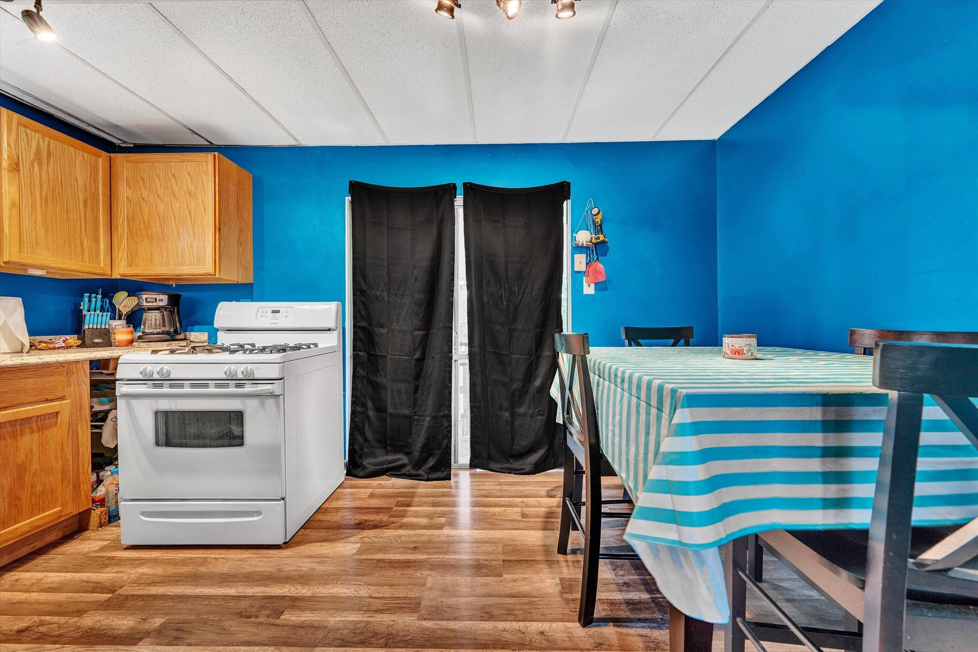 2252 Kenwood BLVD SE - Photo 28