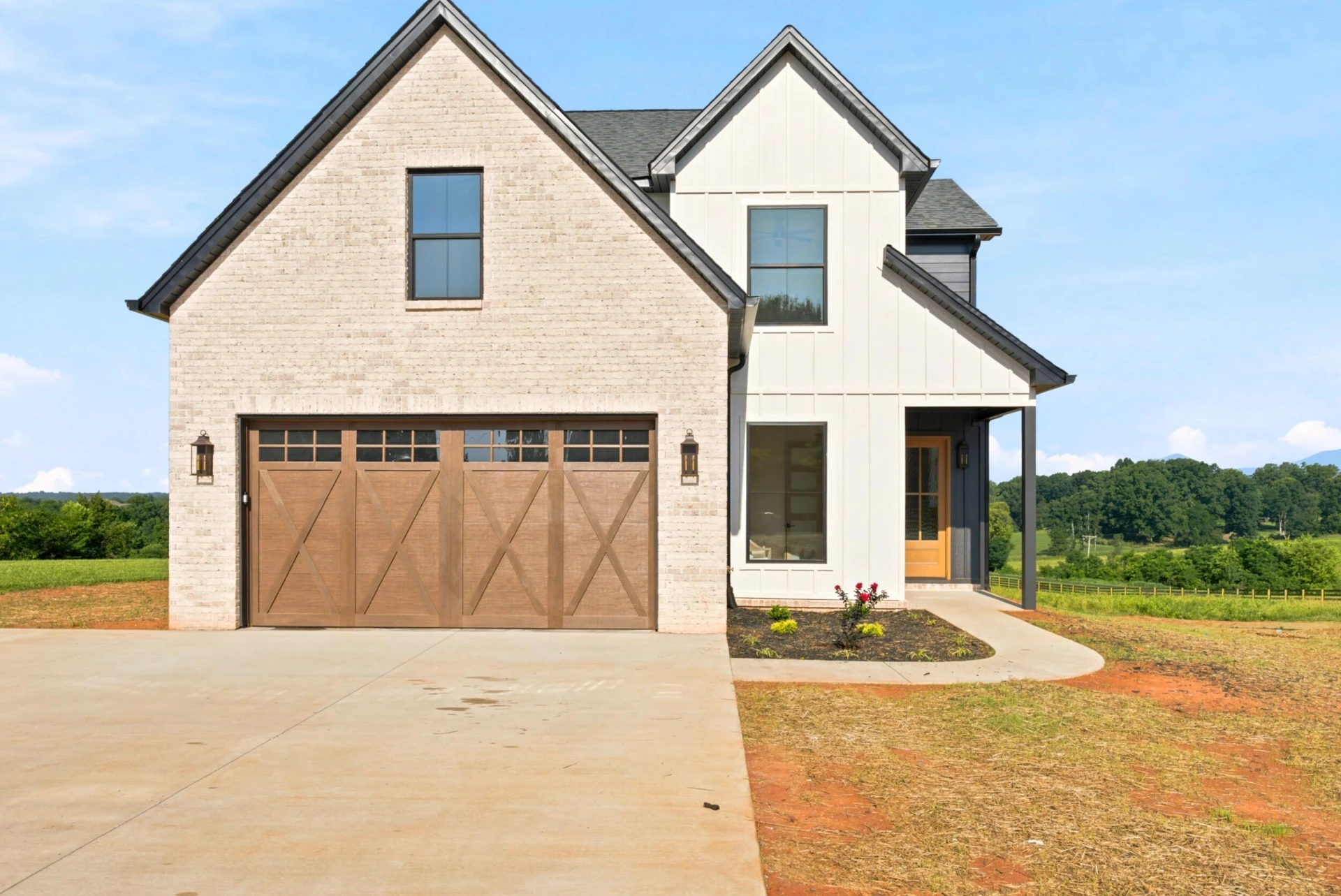 2362 Goode Station RD - Photo 2