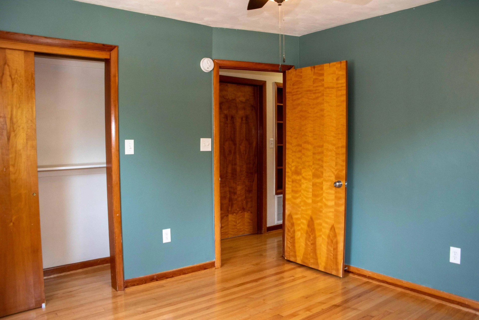 6038 Thornrose RD - Photo 28