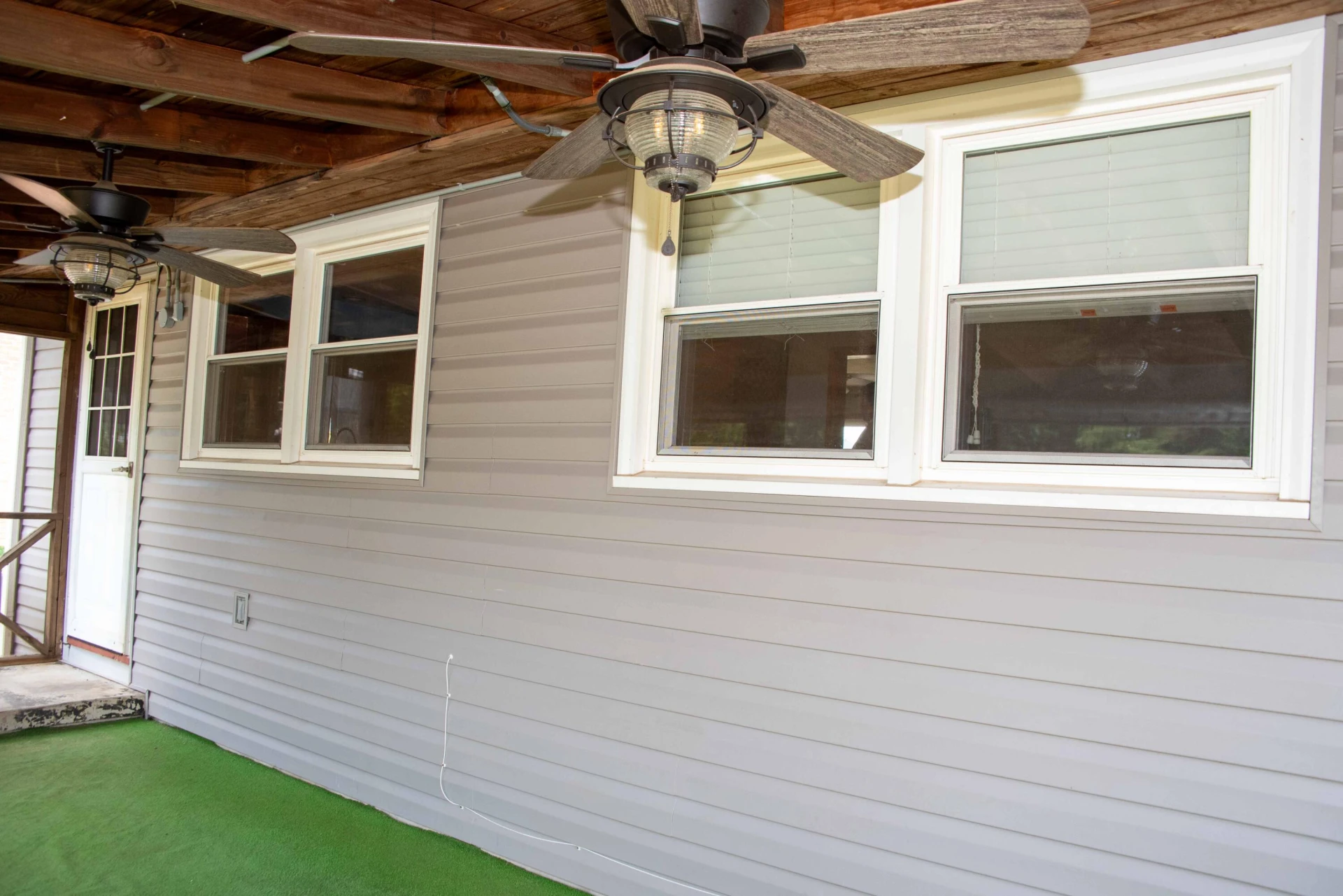 6038 Thornrose RD - Photo 45
