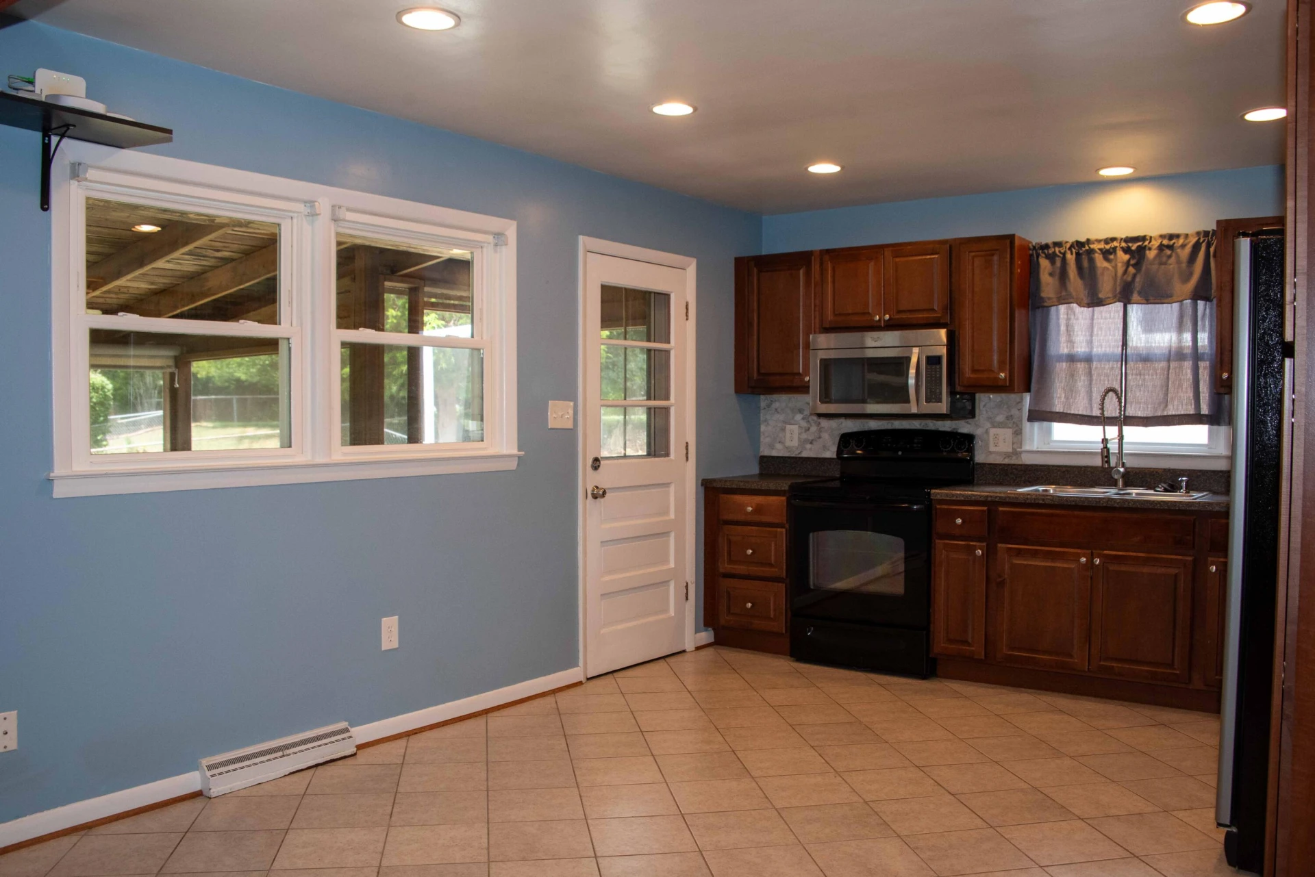 6038 Thornrose RD - Photo 51