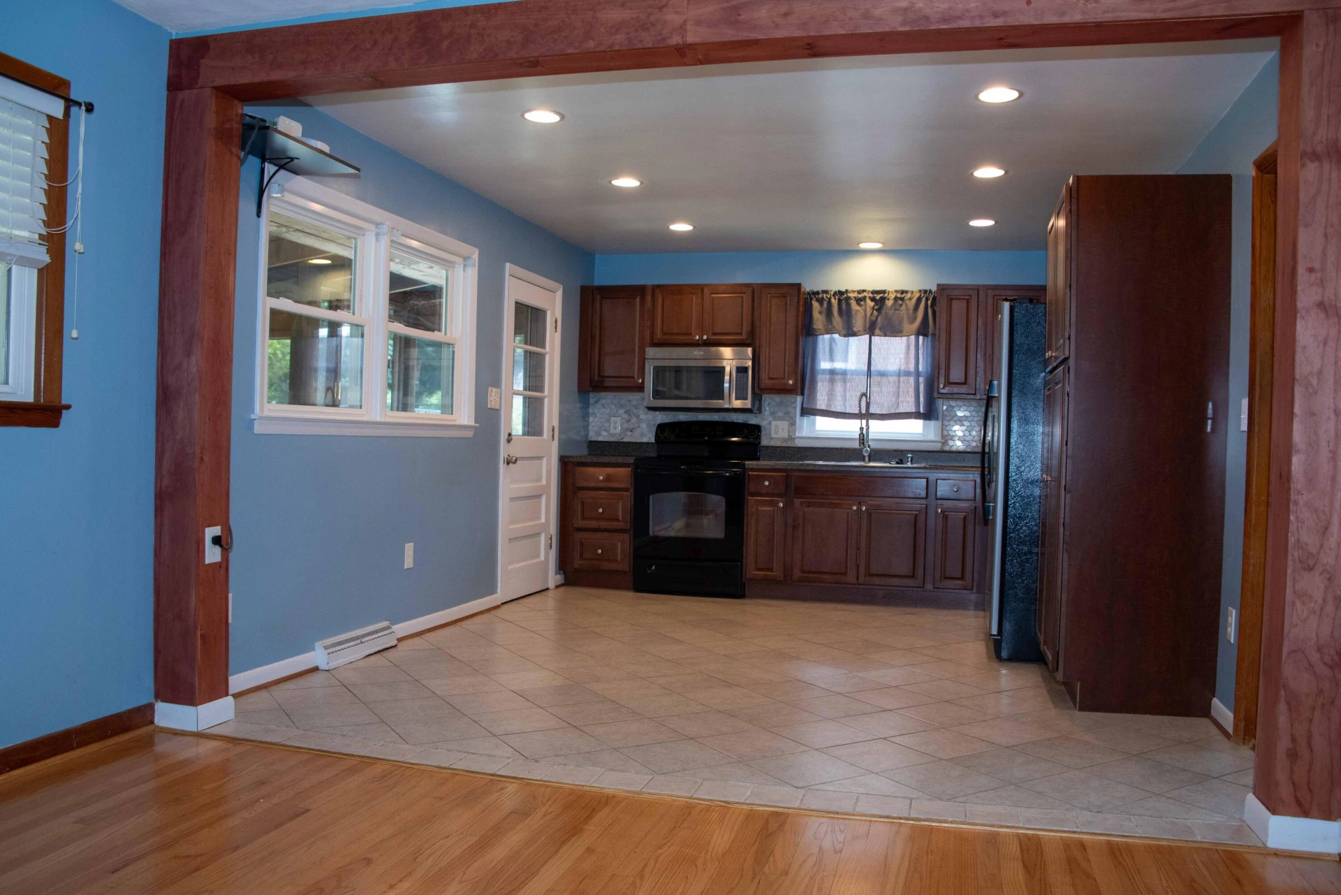 6038 Thornrose RD - Photo 52