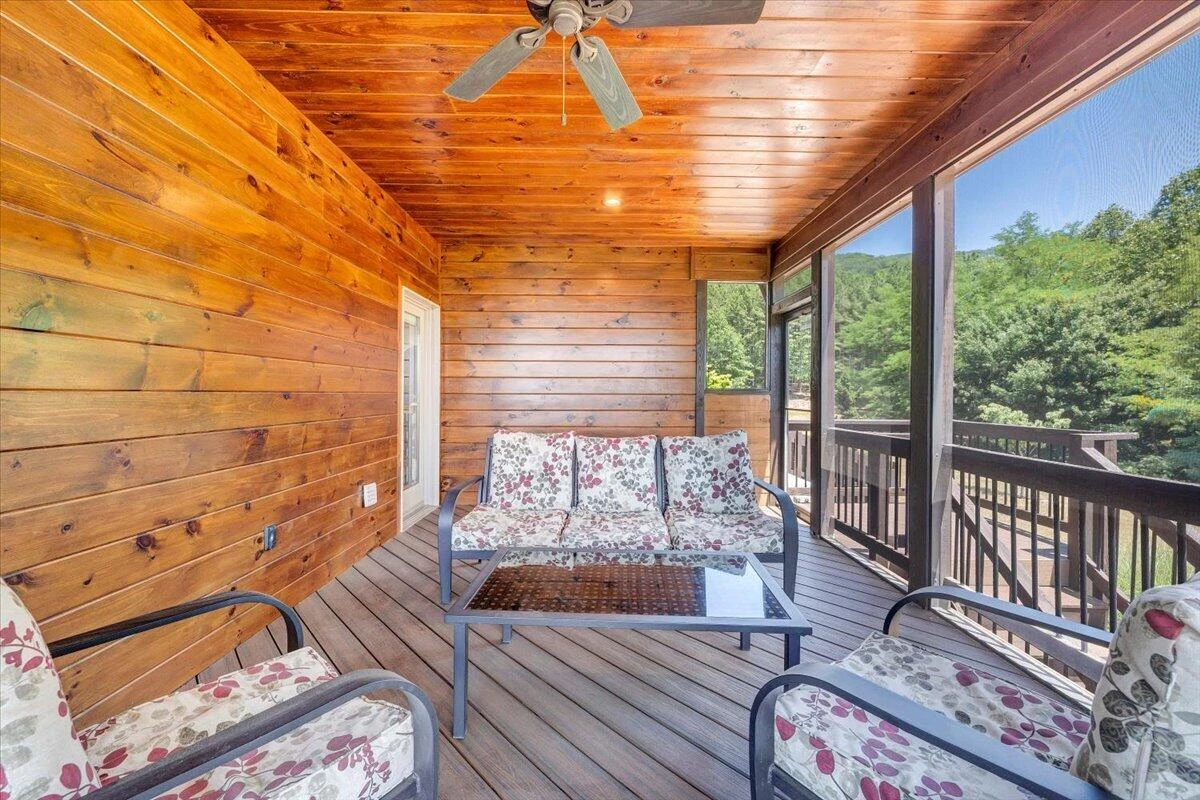 890 Blain RD - Photo 17