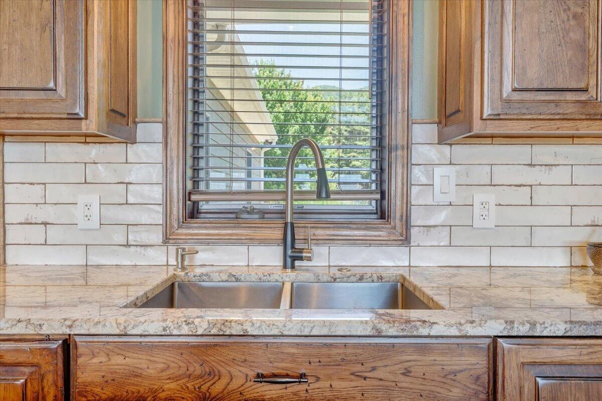 890 Blain RD - Photo 26