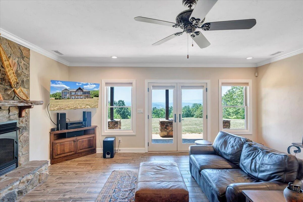 890 Blain RD - Photo 38