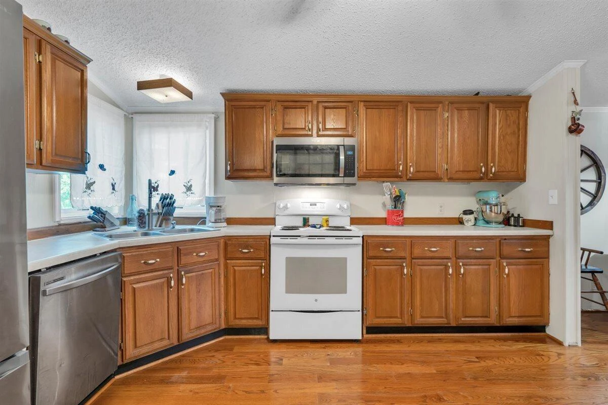 885 Clearwater DR - Photo 14