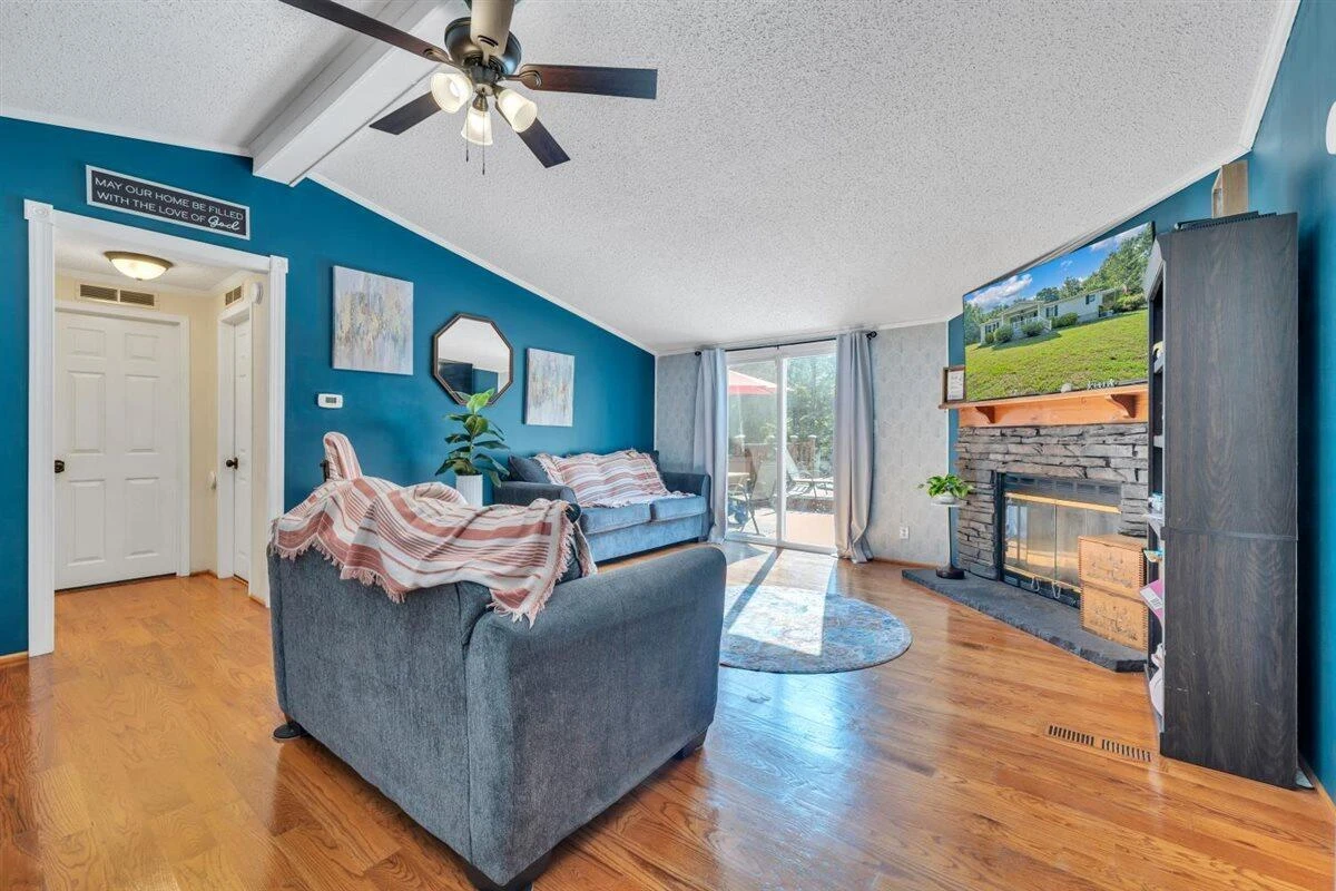 885 Clearwater DR - Photo 6