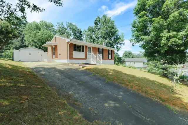 2911 Bent Tree CIR, Salem, VA, 24153