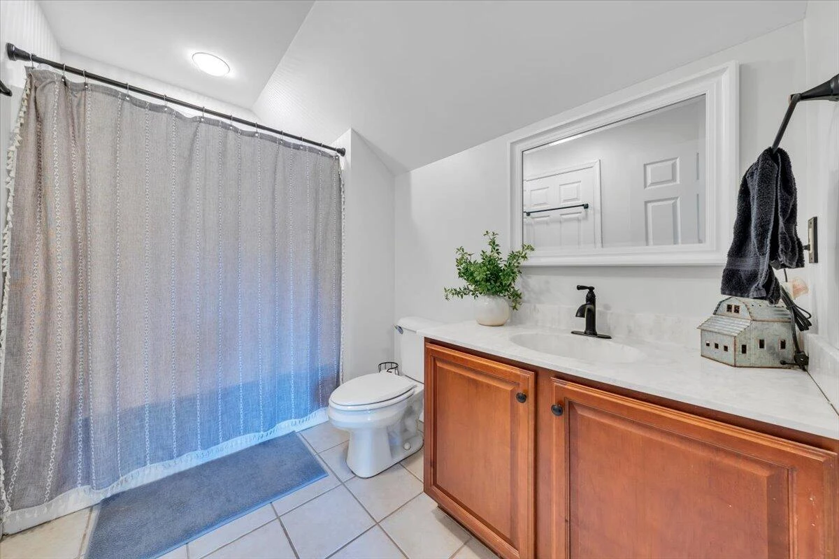 1054 Allendale DR - Photo 33