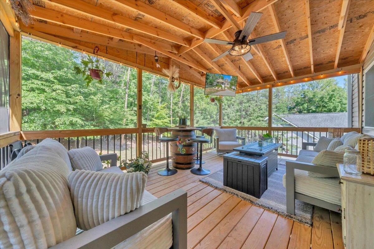 1054 Allendale DR - Photo 39