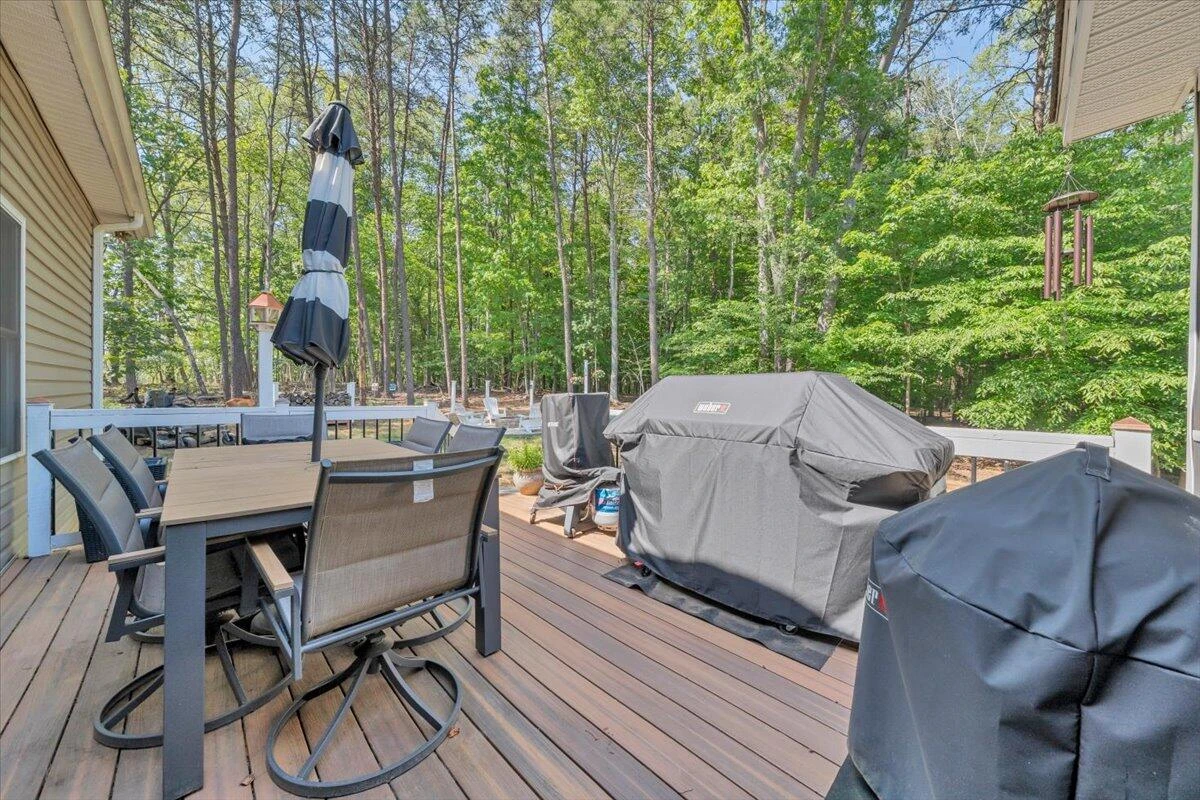 1054 Allendale DR - Photo 42