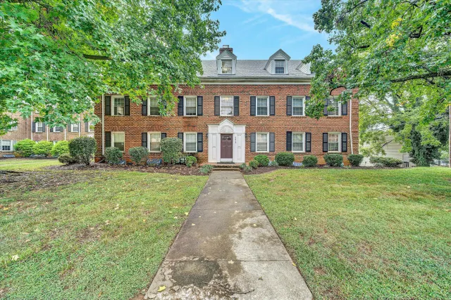 2415 Longview AVE SW, Roanoke, VA, 24014