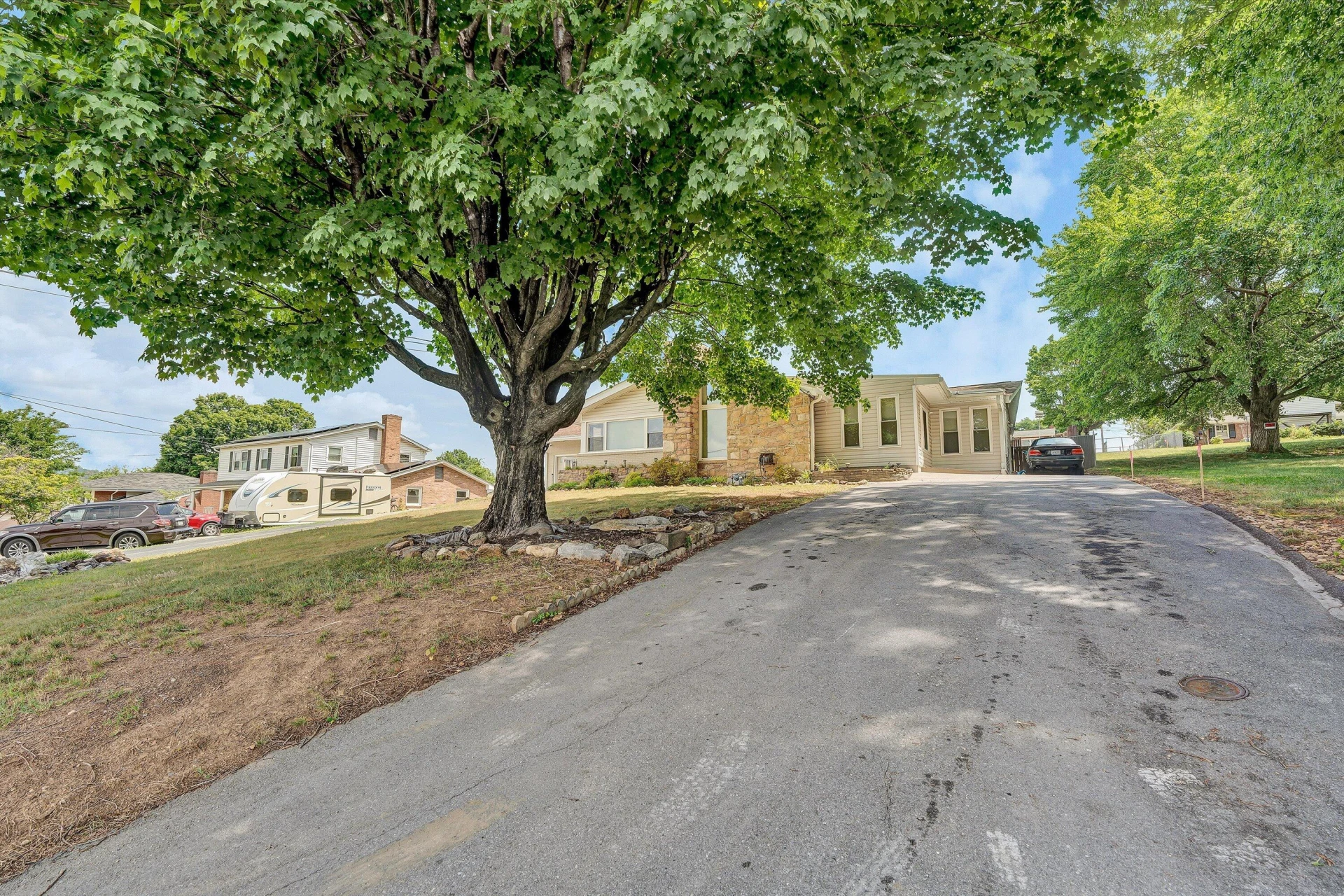 7015 Greenway DR - Photo 45