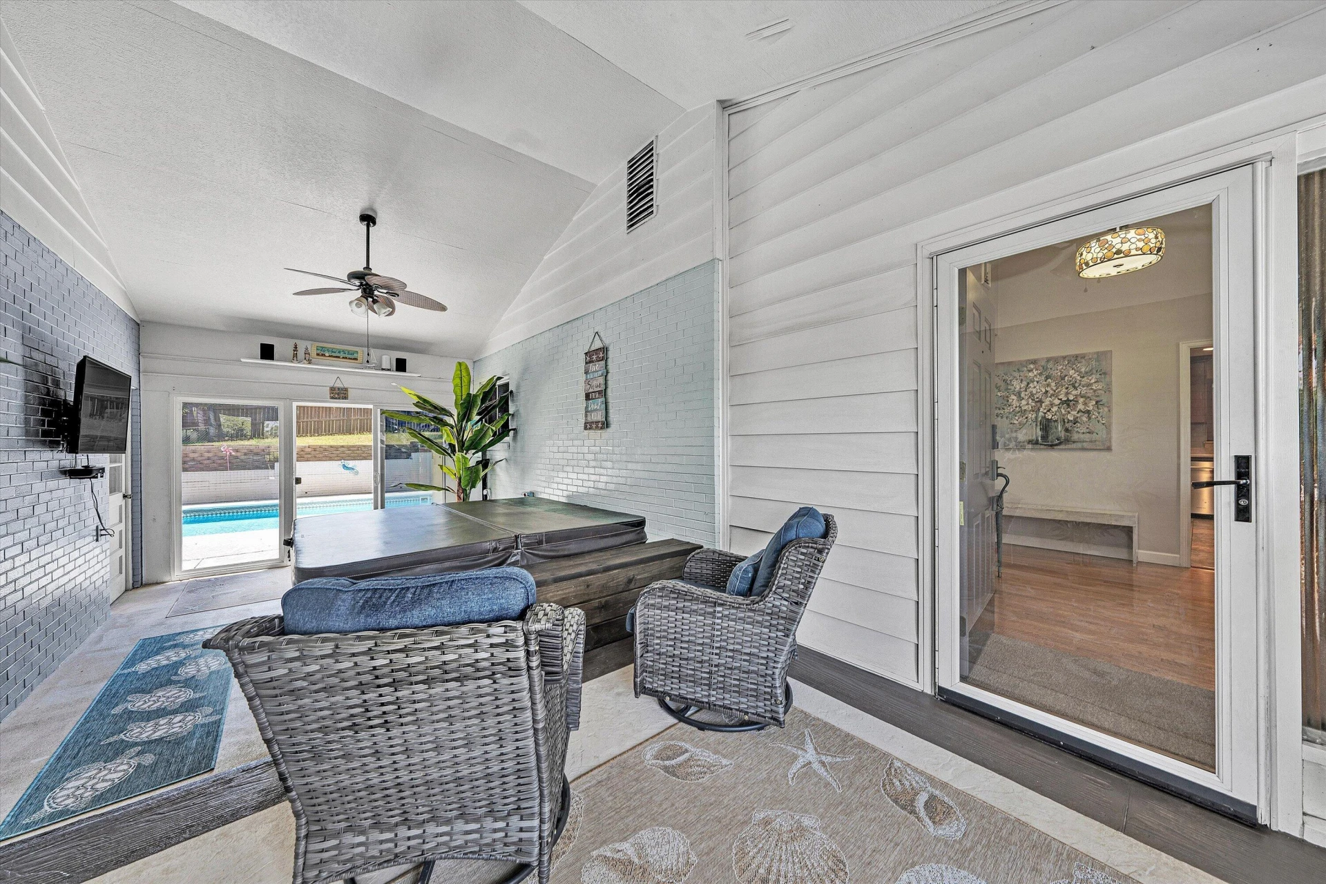 7015 Greenway DR - Photo 6