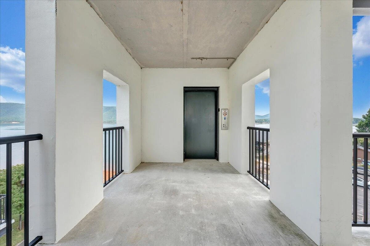 6605 Smith Mountain RD #229 - Photo 38