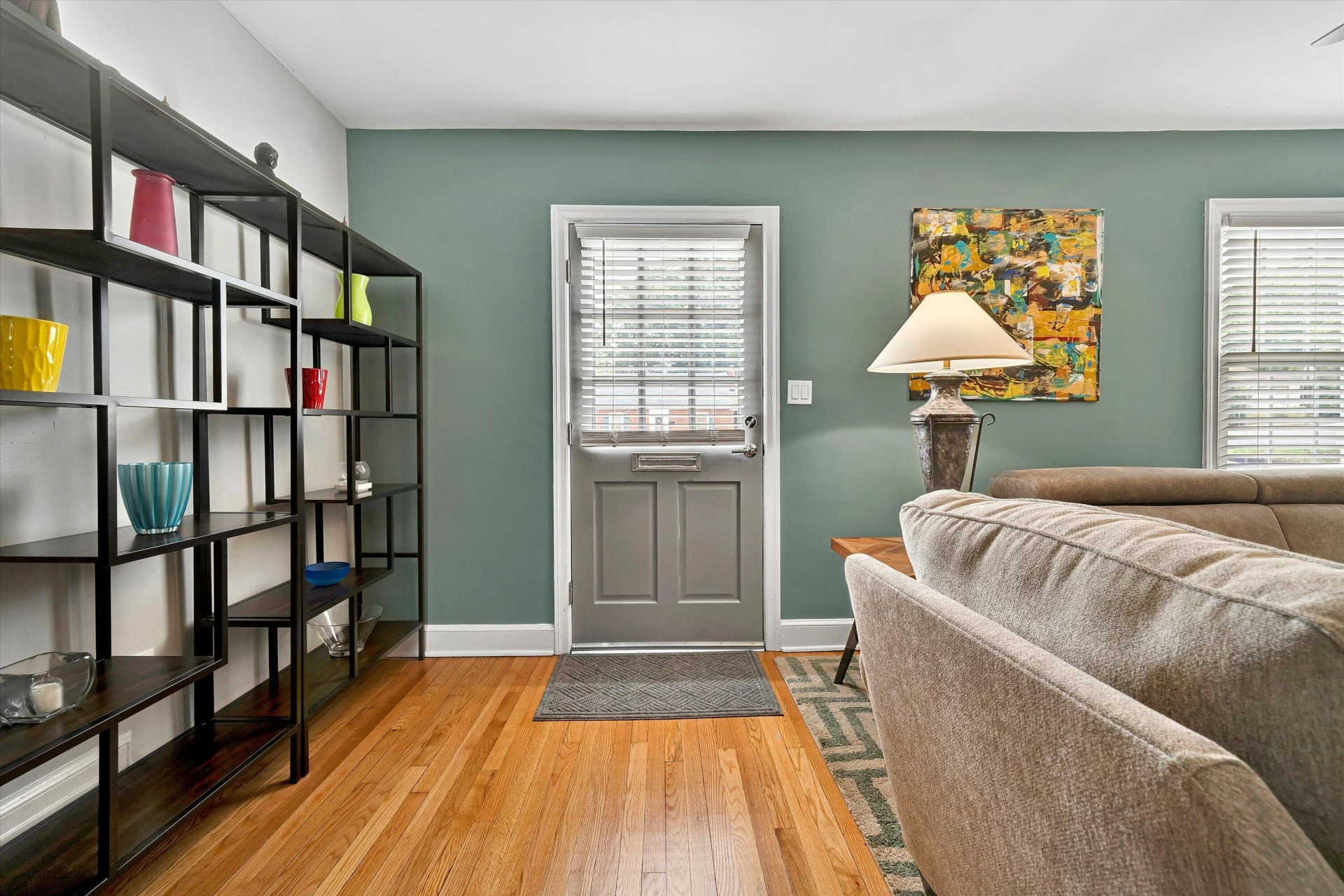 2604 Vancouver DR NW - Photo 6