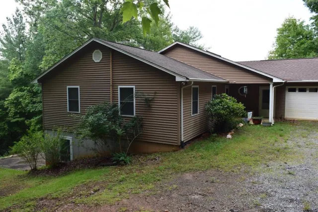 117 Wind Chase TRL, Woolwine, VA, 24185