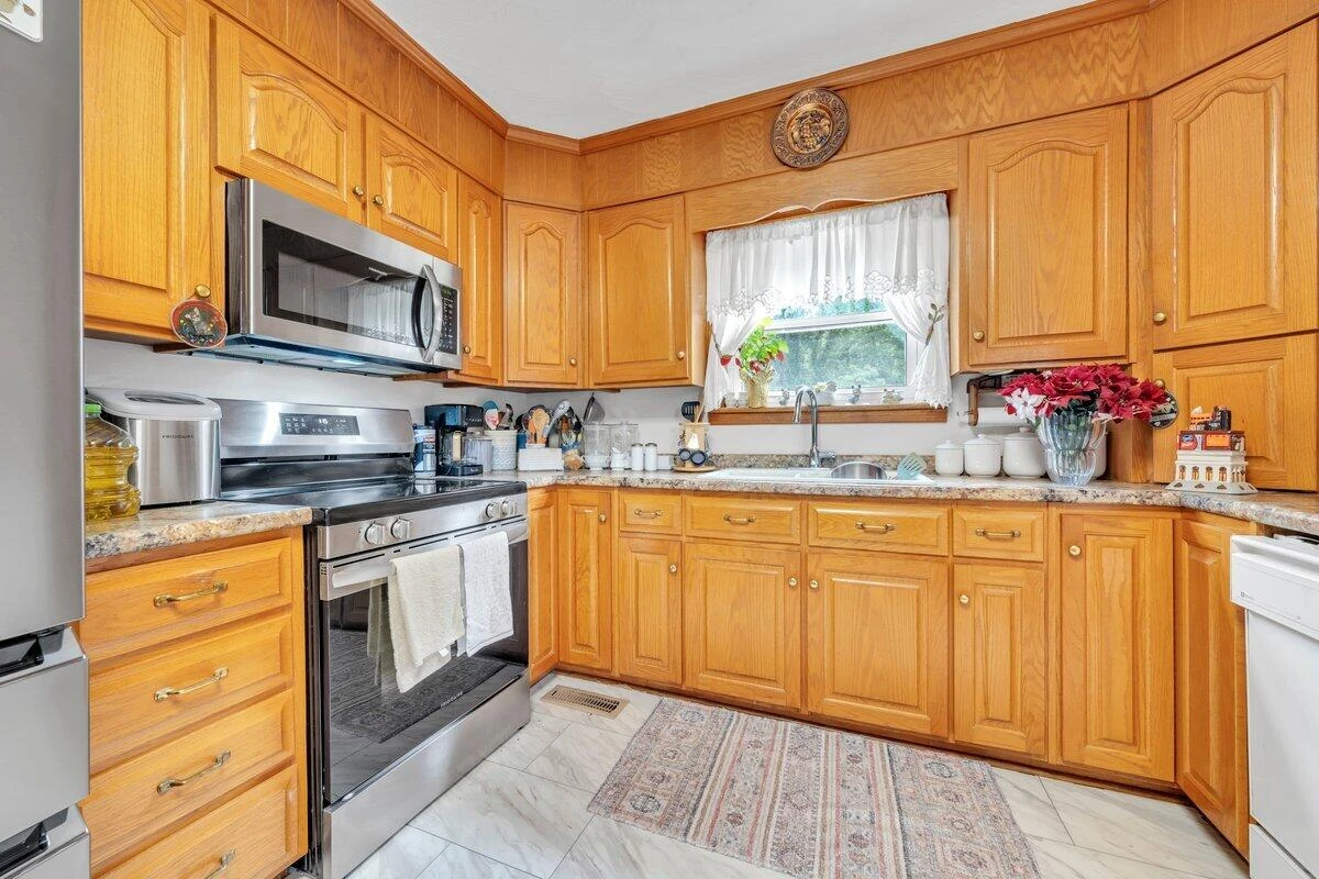 2519 Kent RD SE - Photo 12