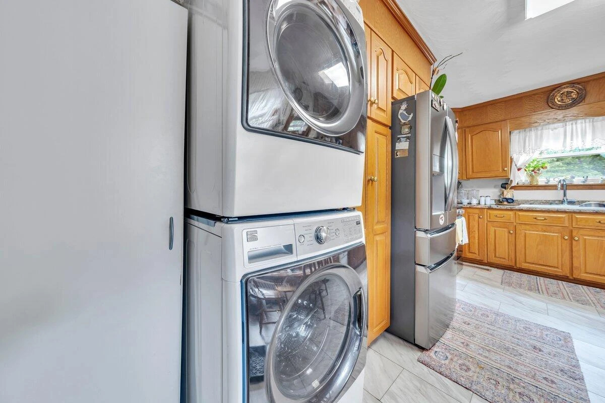 2519 Kent RD SE - Photo 14