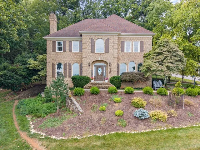 6306 Midsummer LN, Roanoke, VA, 24018