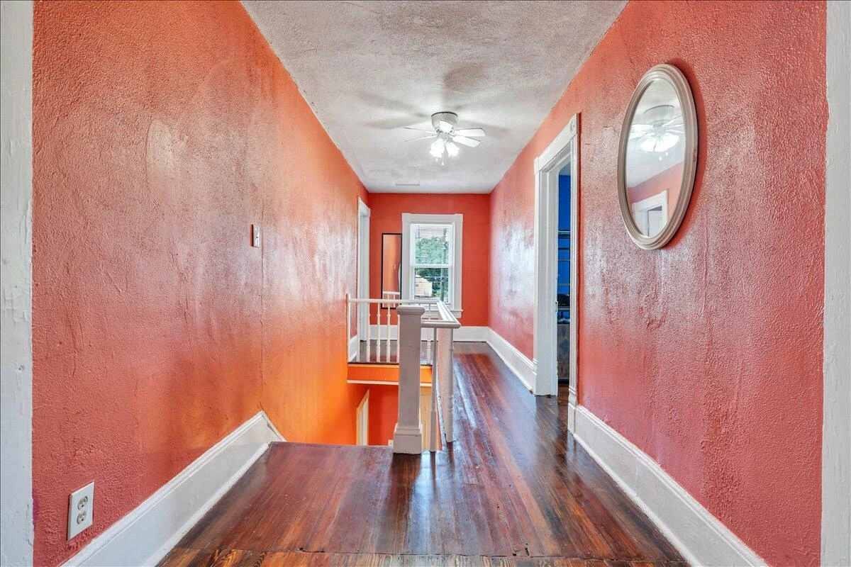 1022 Fairfax AVE NW - Photo 19