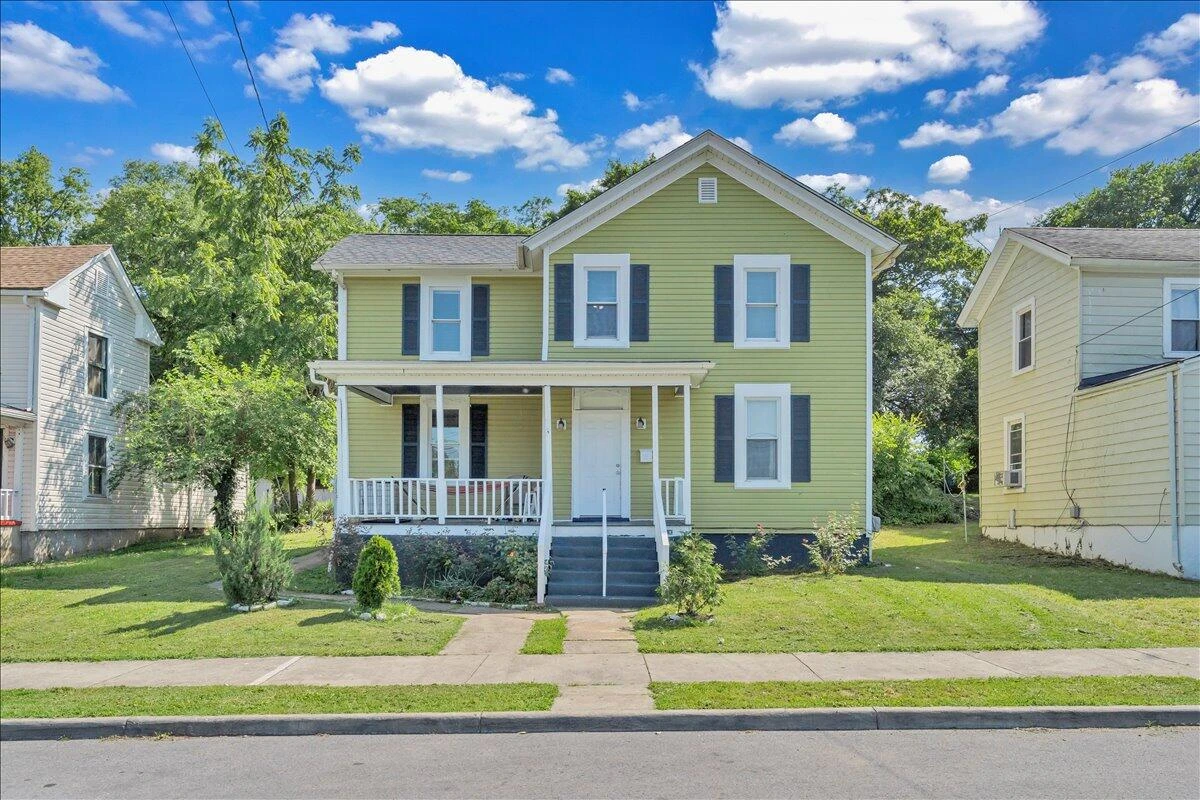 1022 Fairfax AVE NW - Photo 29