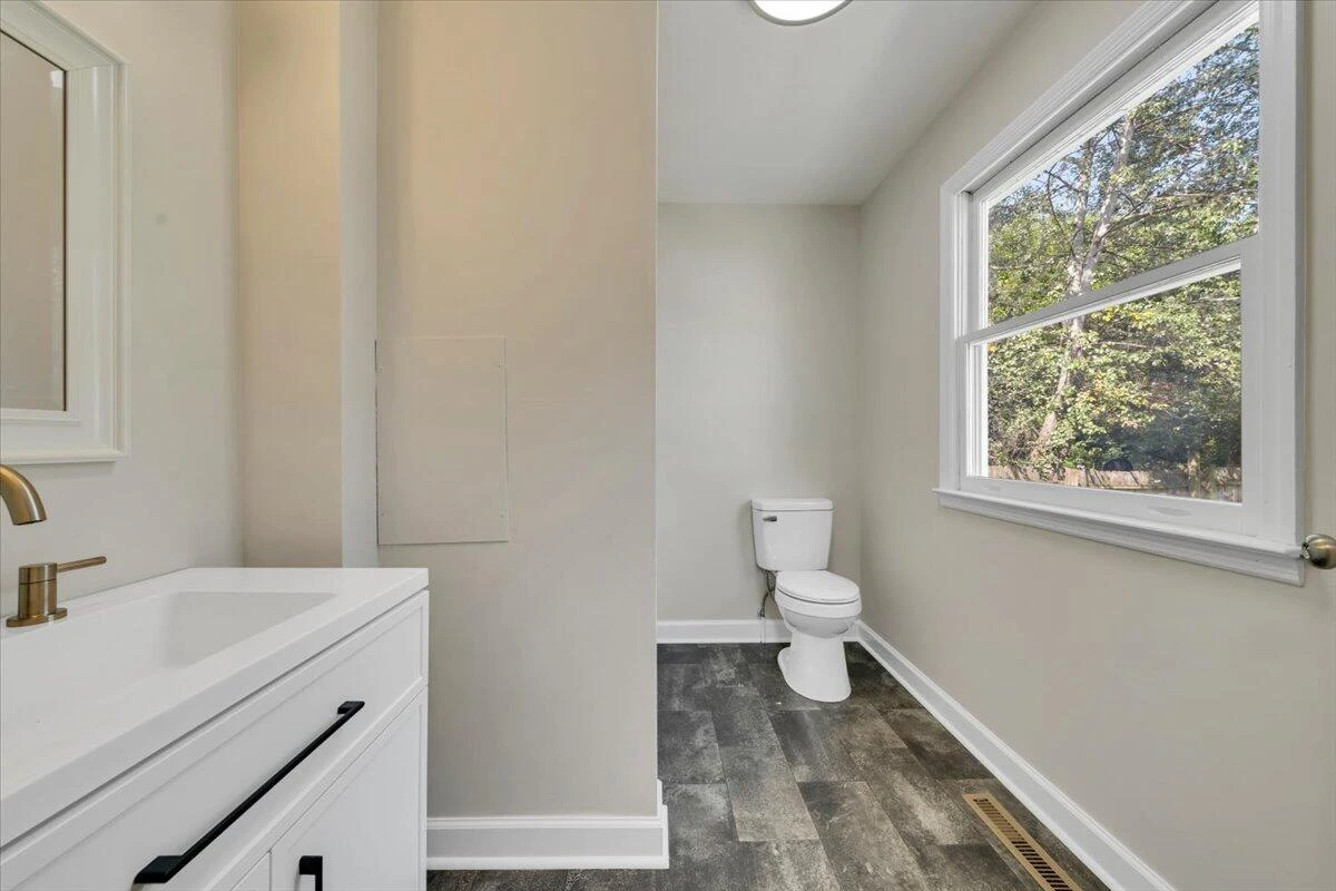 2816 10th ST NW - Photo 16