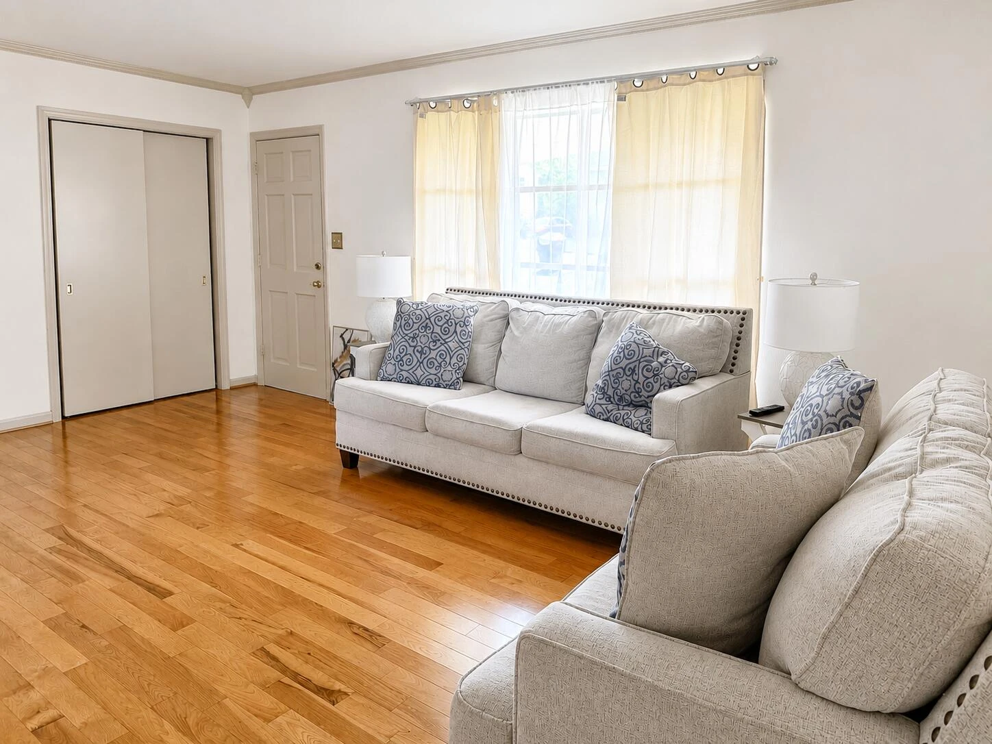 959 Halifax CIR - Photo 5