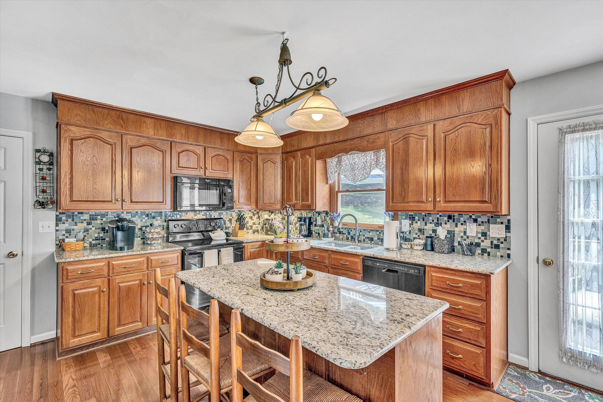 119 Pippin ST - Photo 14