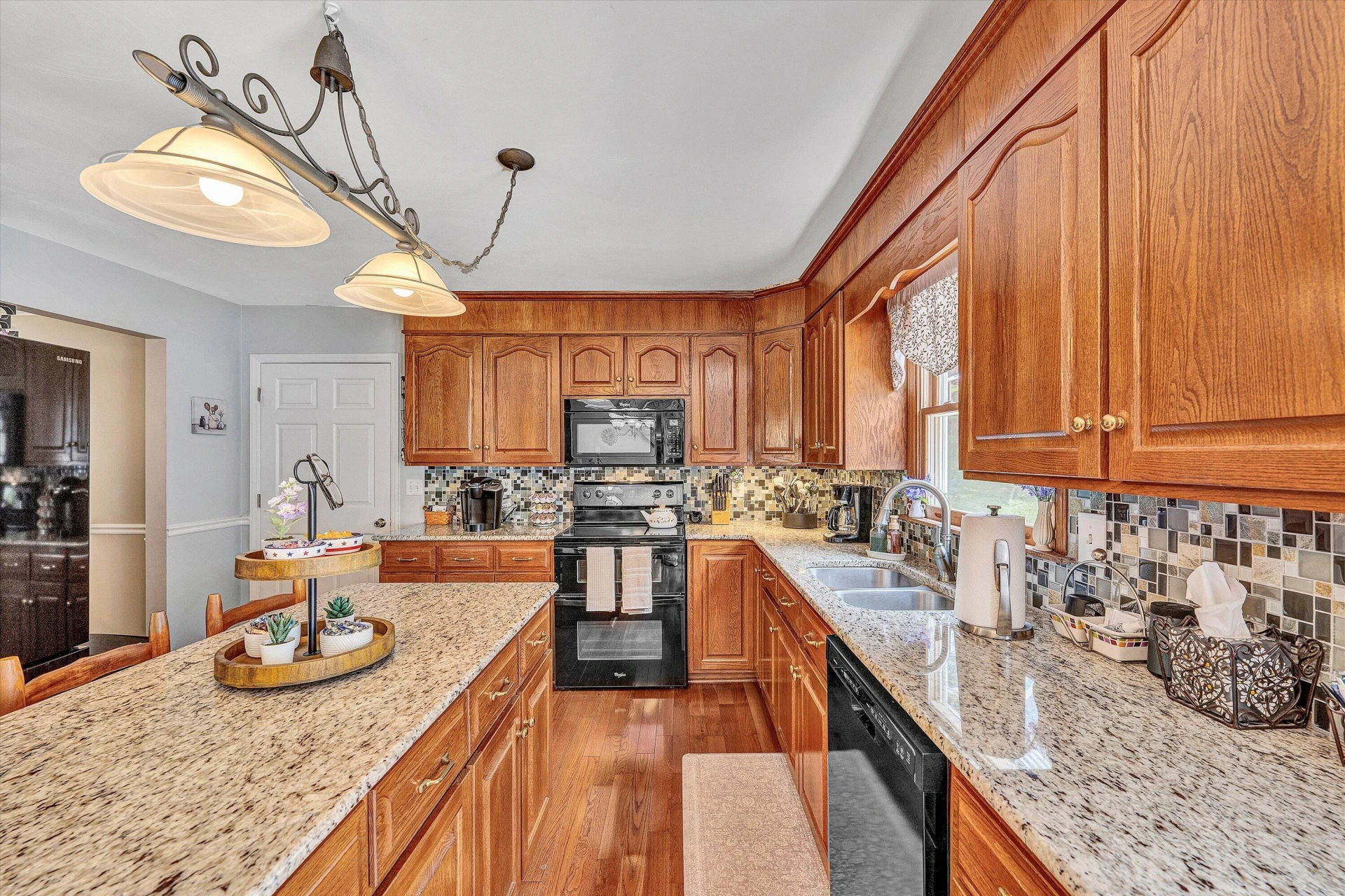 119 Pippin ST - Photo 15