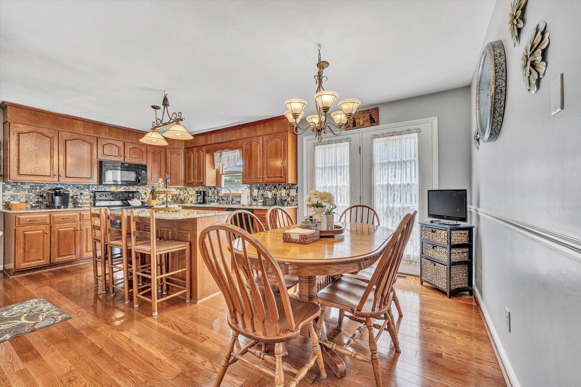 119 Pippin ST - Photo 18