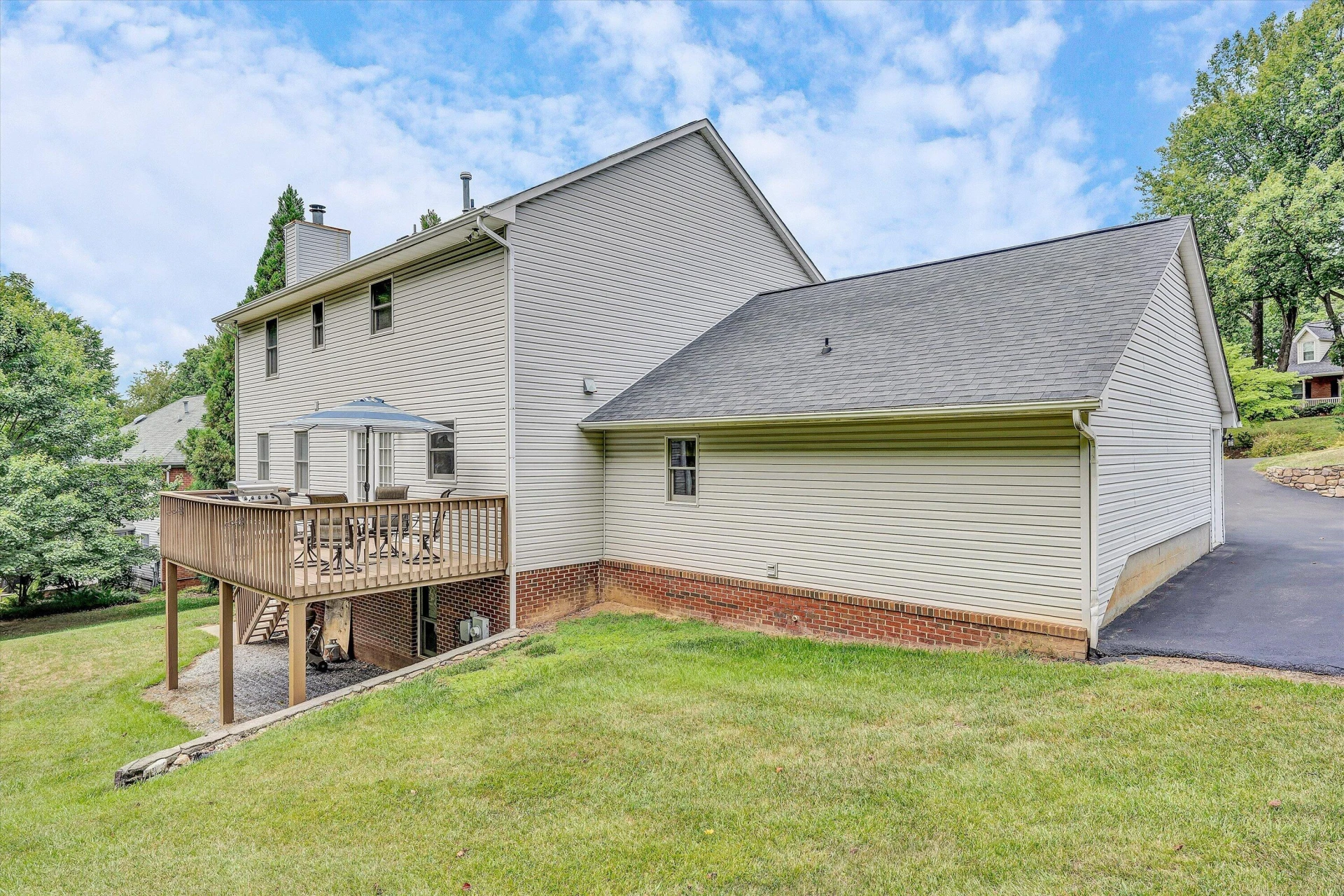 119 Pippin ST - Photo 37