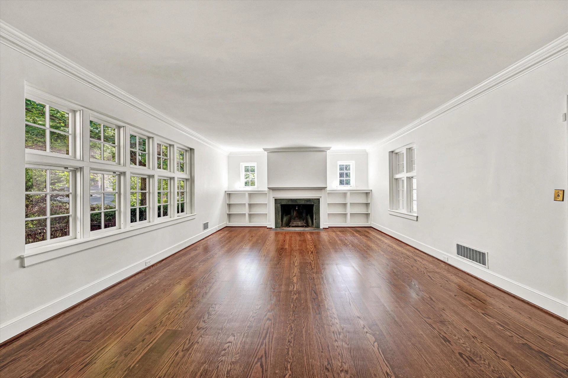 3625 Ridgewood LN SW - Photo 11