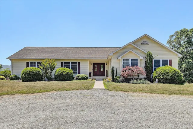 271 Camp Mitchell RD