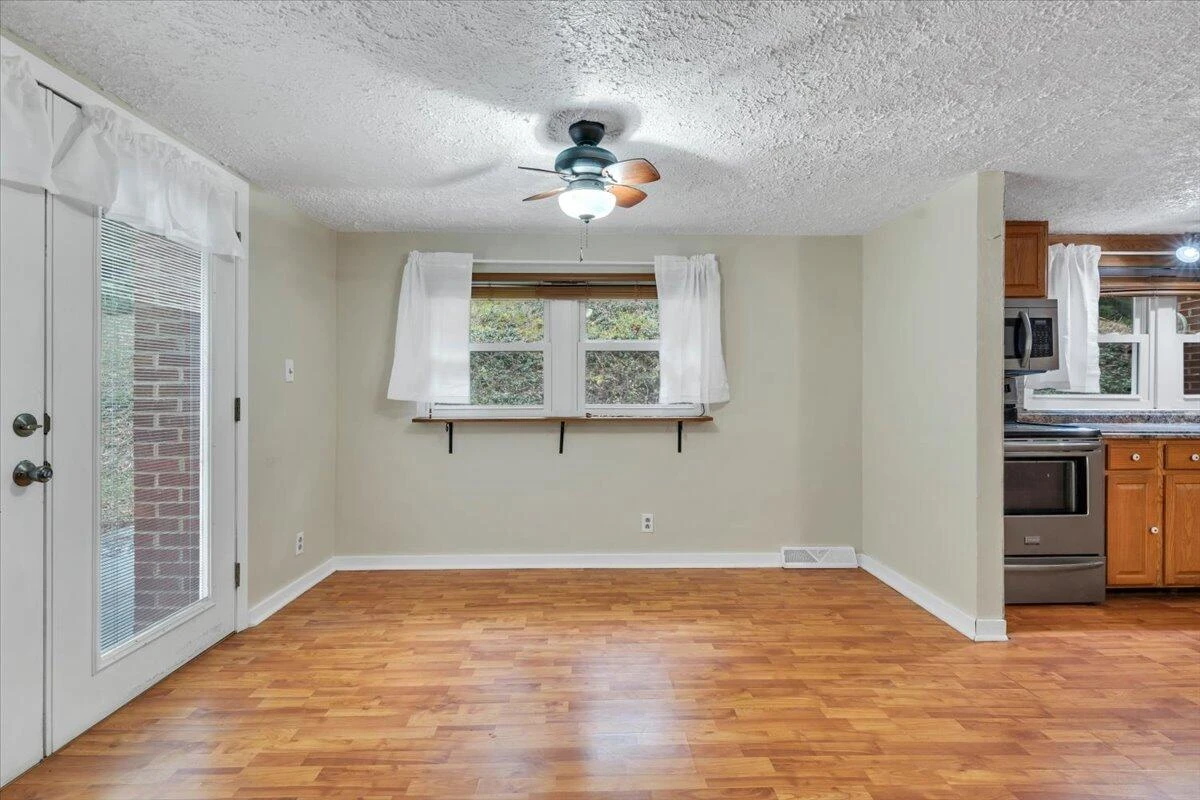 2840 Sha Al RD - Photo 5