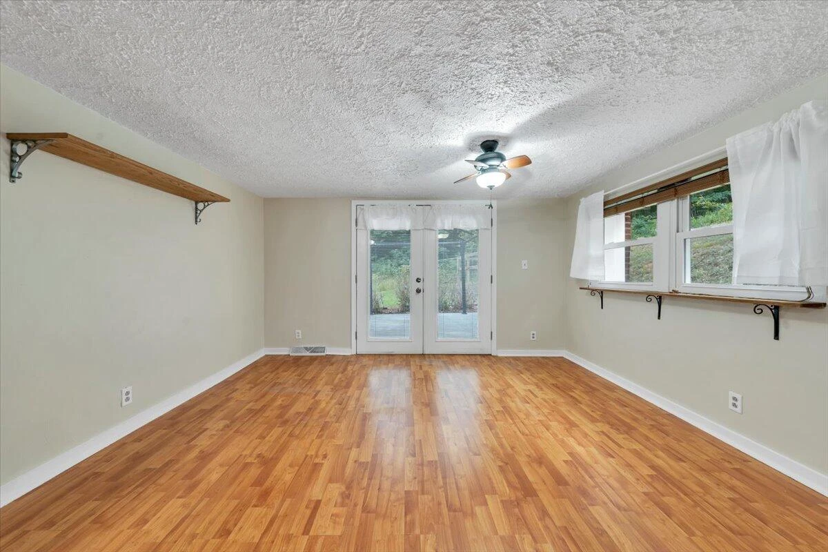 2840 Sha Al RD - Photo 6