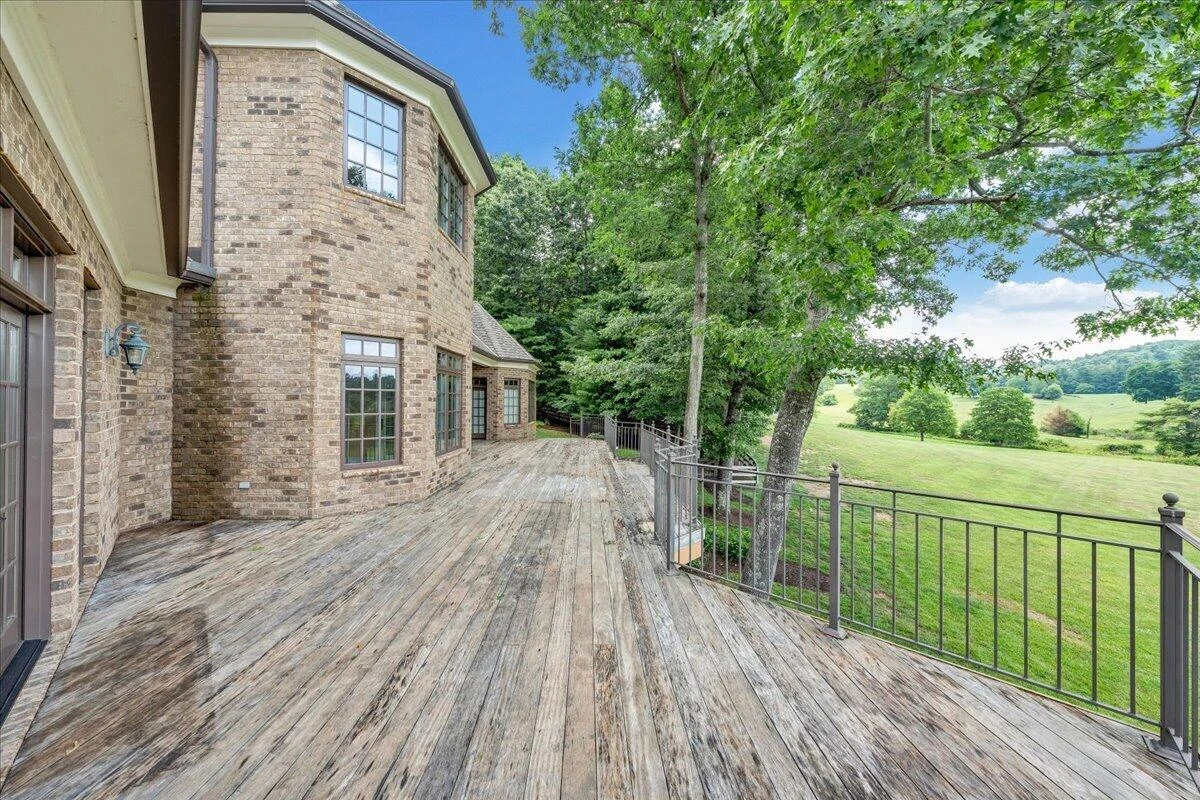 10250 Mill Creek RD - Photo 8